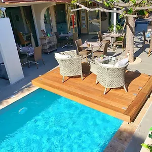 Beau Soleil Hotel