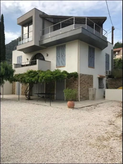 Appartement A La Fossette ル・ラヴァンドゥー アパート